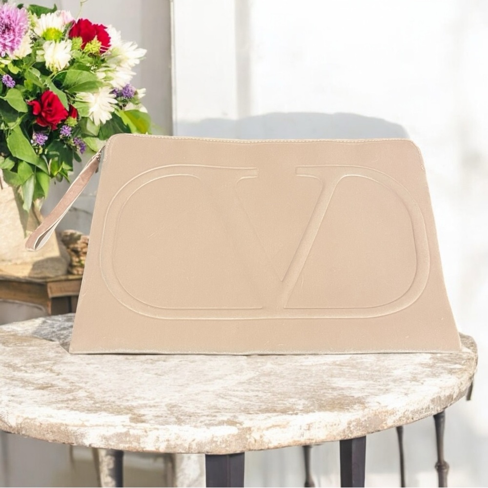 Valentino Pink Nude Laptop IPad Clutch Pouch (A436) - Picture 2 of 7